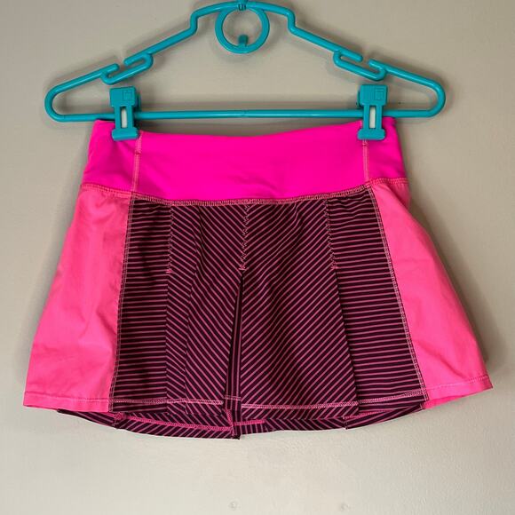 Lululemon Pink Patterned Mini Skort Size 2 - Picture 7 of 7